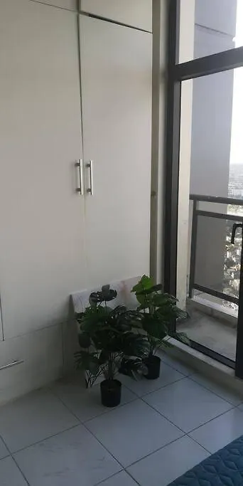 Penthouse At Poblacion - 200Mbs Net - 50In Tv - Awesome View Manila